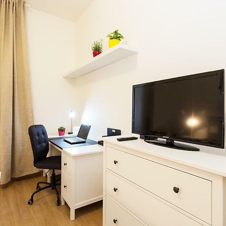 Perunova Apartments Prague Luaran gambar