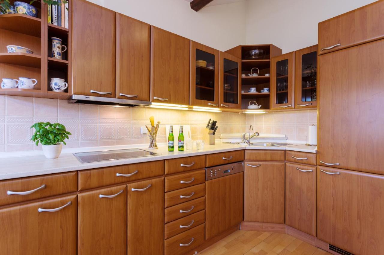 Perunova Apartments Prague Luaran gambar