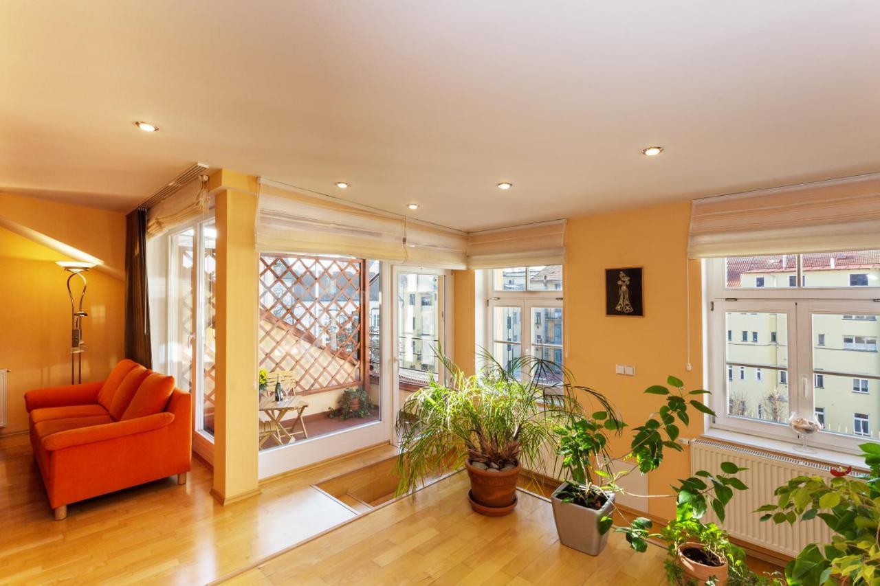 Perunova Apartments Prague Luaran gambar