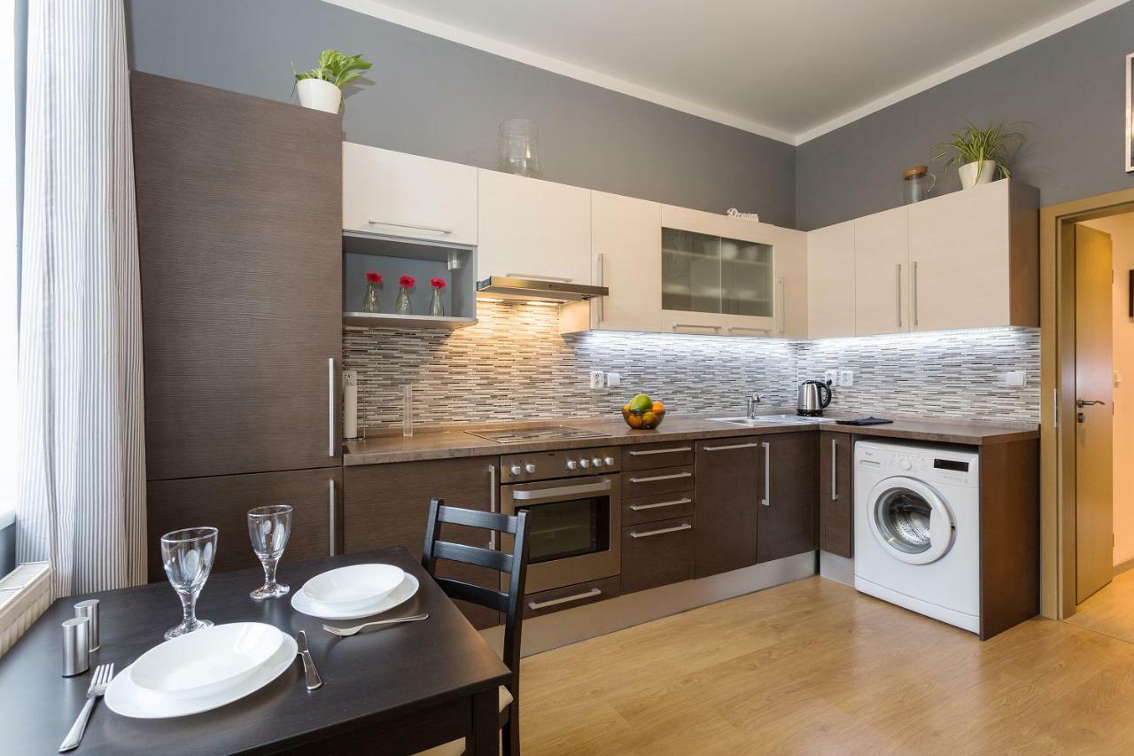 Perunova Apartments Prague Luaran gambar